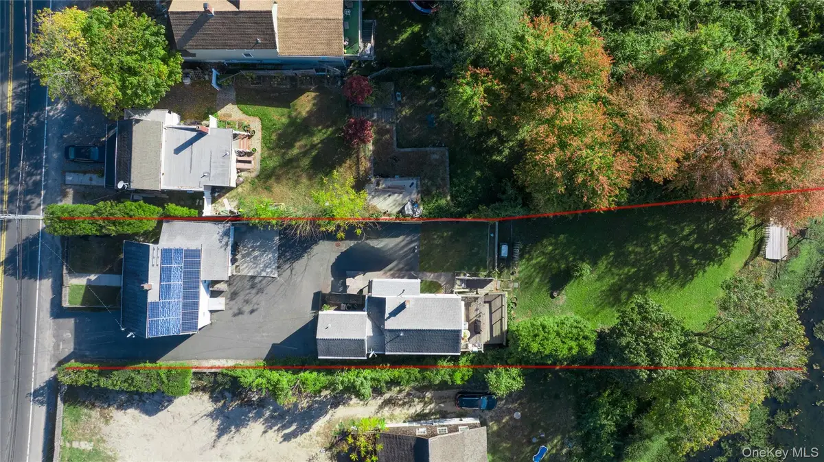 725 W Main Street, Riverhead, NY 11901 - Image #1