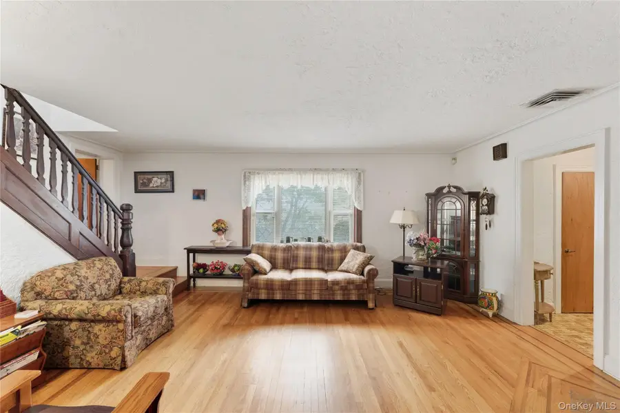 1522 Surprise Street, Elmont, NY 11003 - Image #2