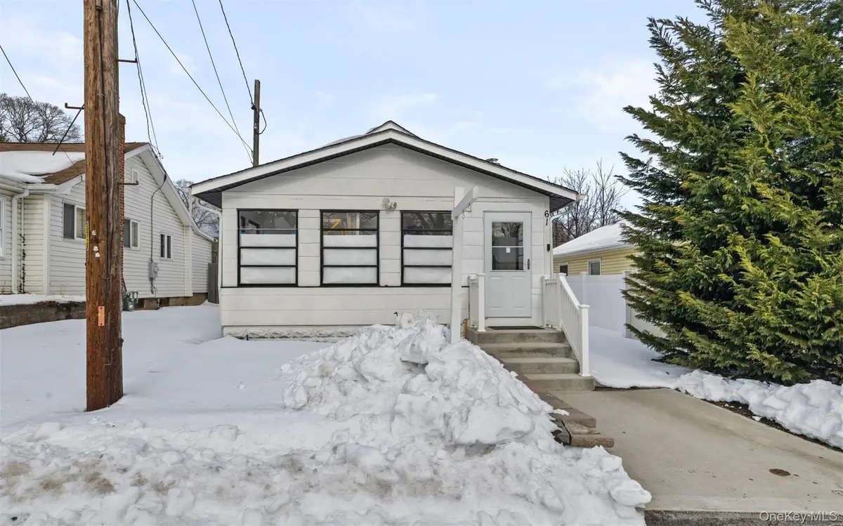 61 Eastview Road, Ronkonkoma, NY 11779 - #1