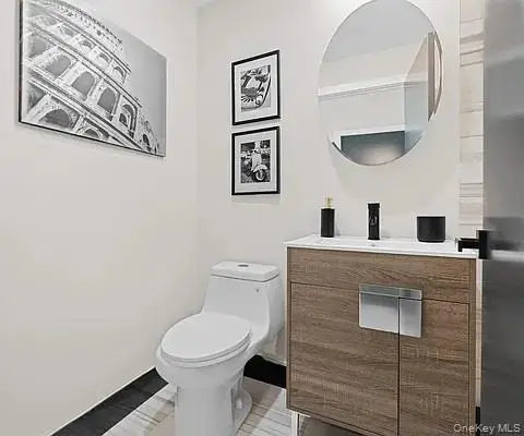 26-15 4 Street #2I, Astoria, NY 11102 - Image #2