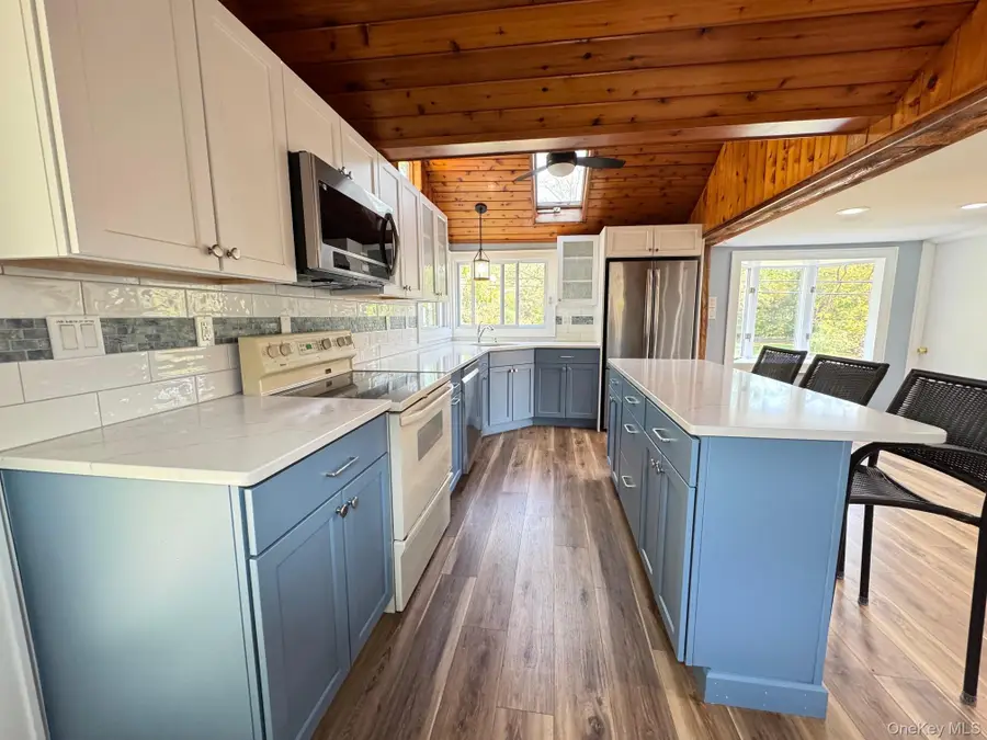 161 Canopus Hollow Road, Putnam Valley, NY 10579 - Image #3