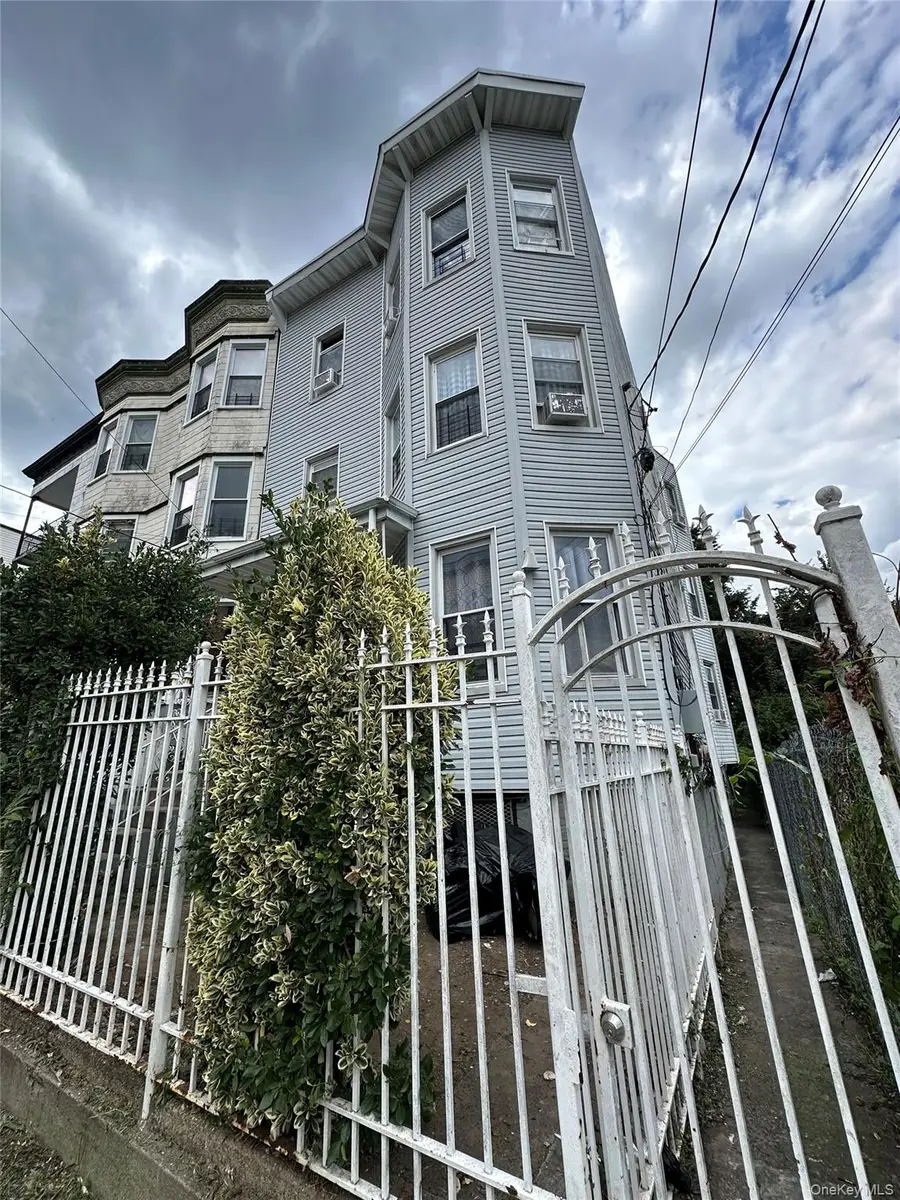 31 Victor, Yonkers, NY 10701 - Image #2