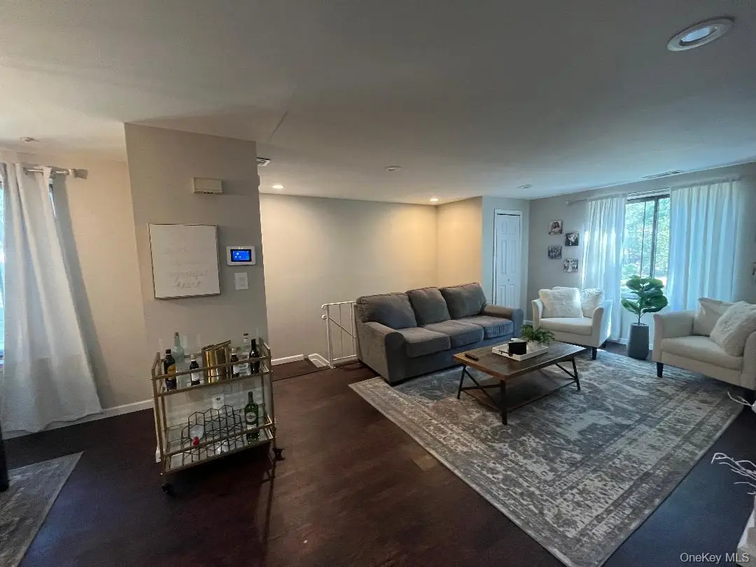 129 Golf Lane, Medford, NY 11763 - Image #1