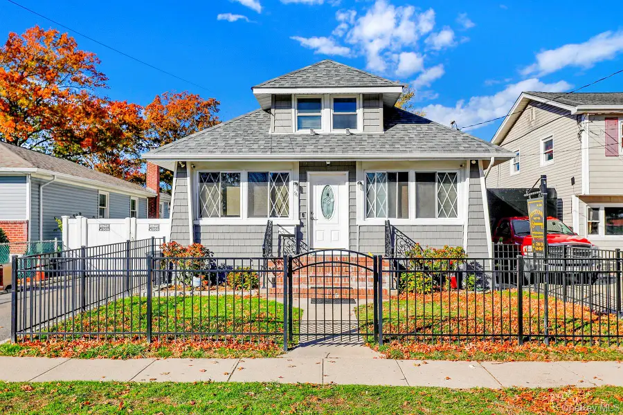 94 Woods Avenue, Roosevelt, NY 11575 - Image #3