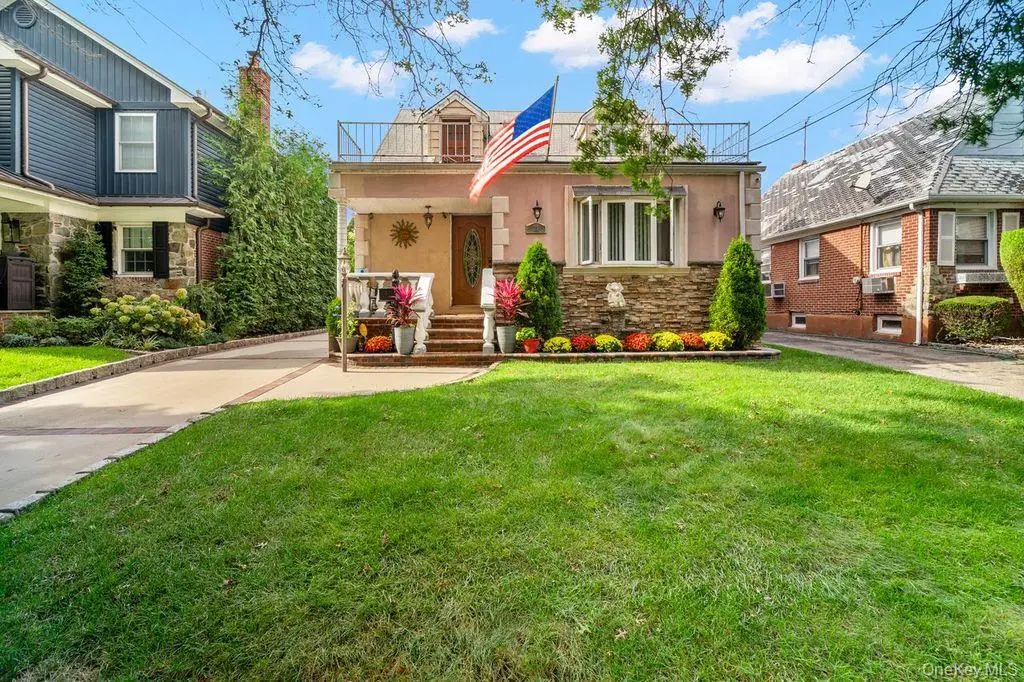 21 Jasper Street, Valley Stream, NY 11580 - Image #1