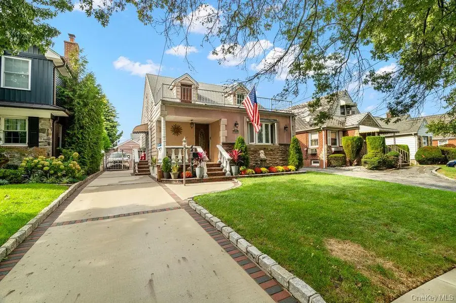 21 Jasper Street, Valley Stream, NY 11580 - Image #2