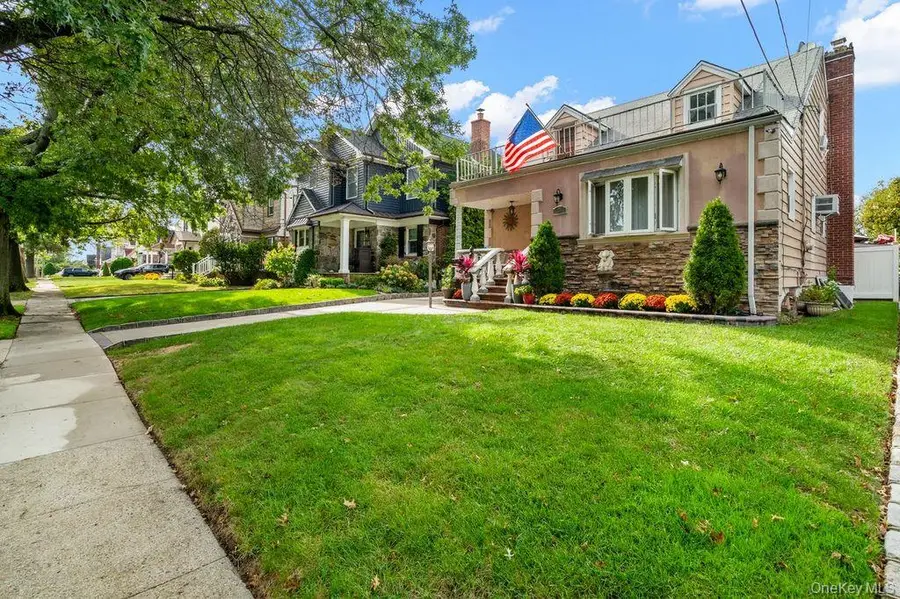 21 Jasper Street, Valley Stream, NY 11580 - Image #3