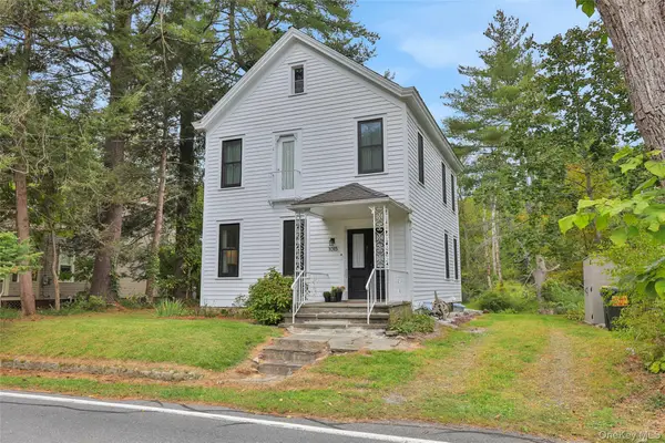 1015 Creek Locks Road, Rosendale, NY 12472