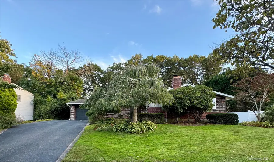 21 Fuller Street, Dix Hills, NY 11746 - Image #3