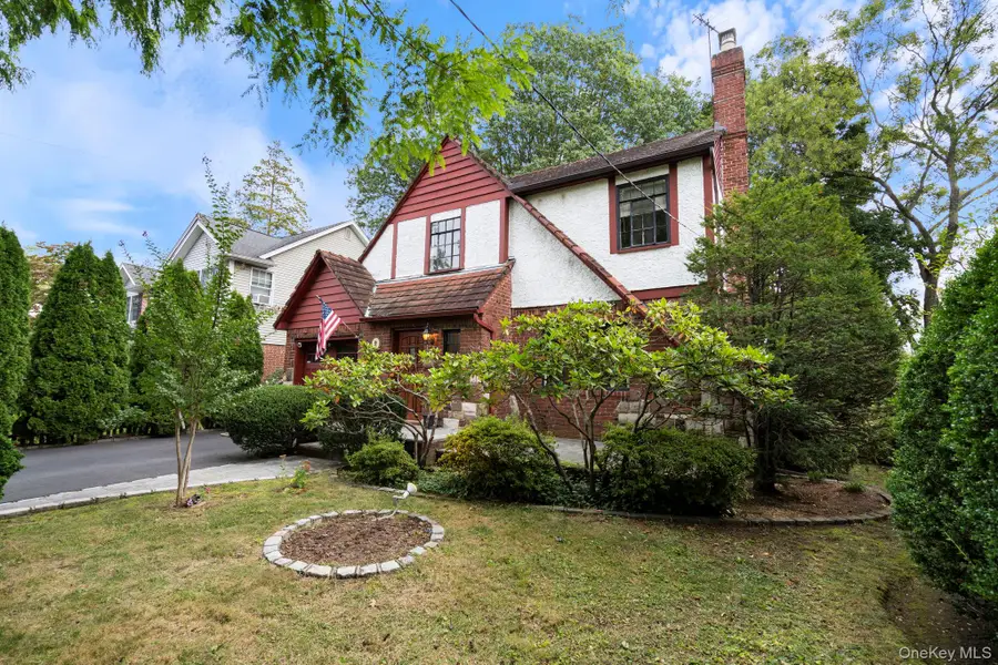 304 Kilburn Road S, Garden City, NY 11530 - Image #3