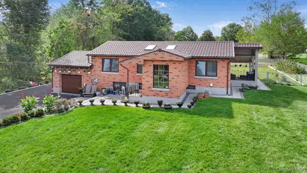 26 Joshua Drive, Bloomingburg, NY 12721