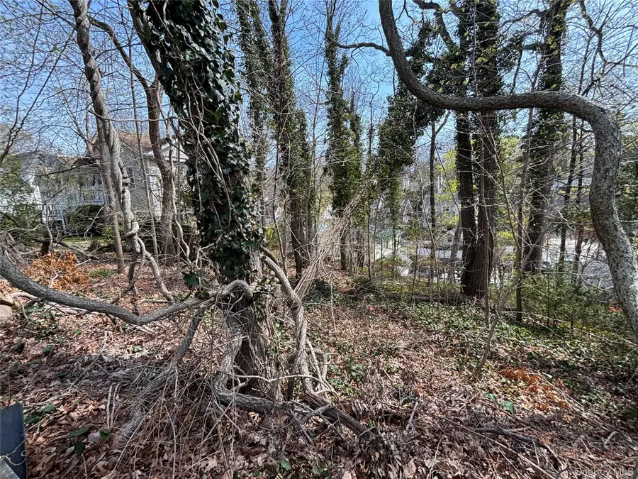 Glades Way, Huntington, NY 11743 - Image #2