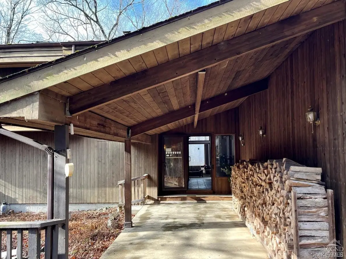 1557 Centre Road, Rhinebeck, NY 12572 - Image #1