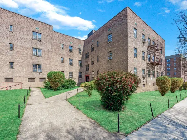 147-11 79th Avenue #1N, Kew Garden Hills, NY 11367