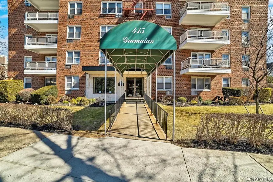 415 Gramatan Avenue #3J, Mount Vernon, NY 10552 - Image #2