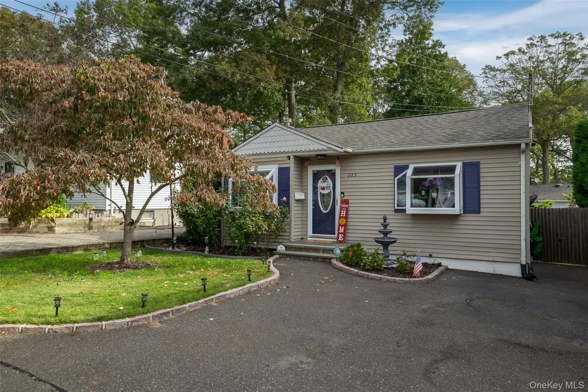 223 N 4th Street, Ronkonkoma, NY 11779 - Image #1