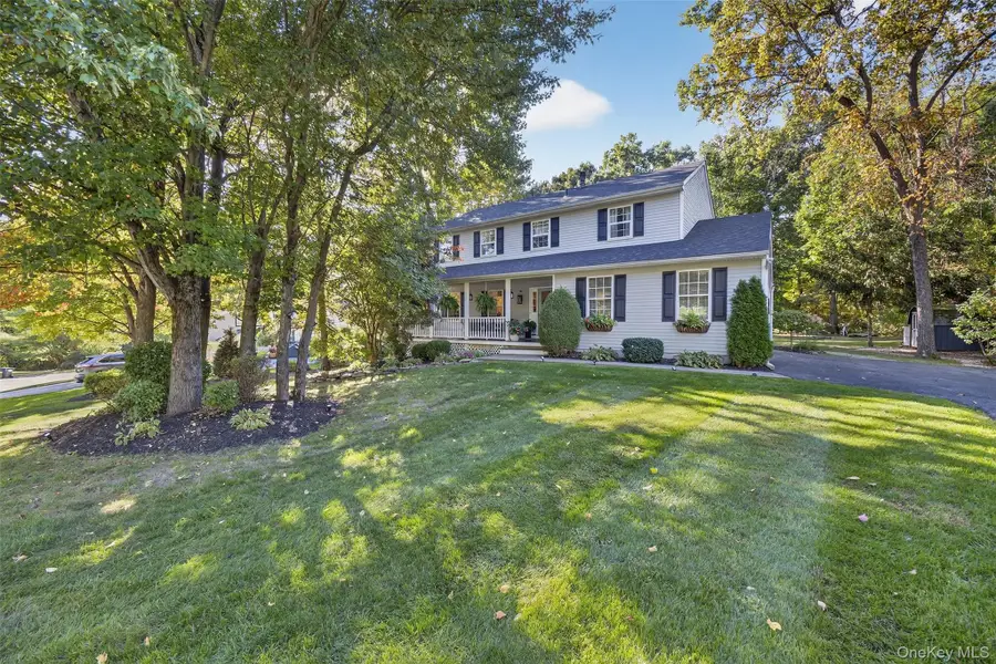 126 Foxwood Dr S, Newburgh, NY 12550 - #2