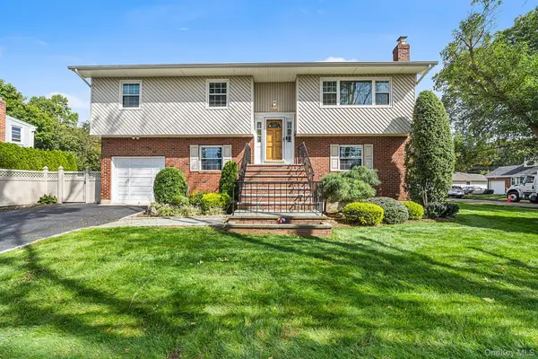 128 N Windhorst Avenue, Bethpage, NY 11714