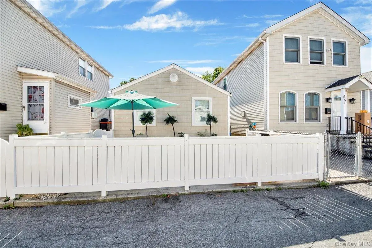 64D Edgewater Park #64D, Bronx, NY 10465 - Image #1