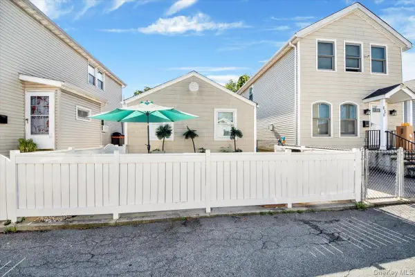 64D Edgewater Park #64D, Bronx, NY 10465