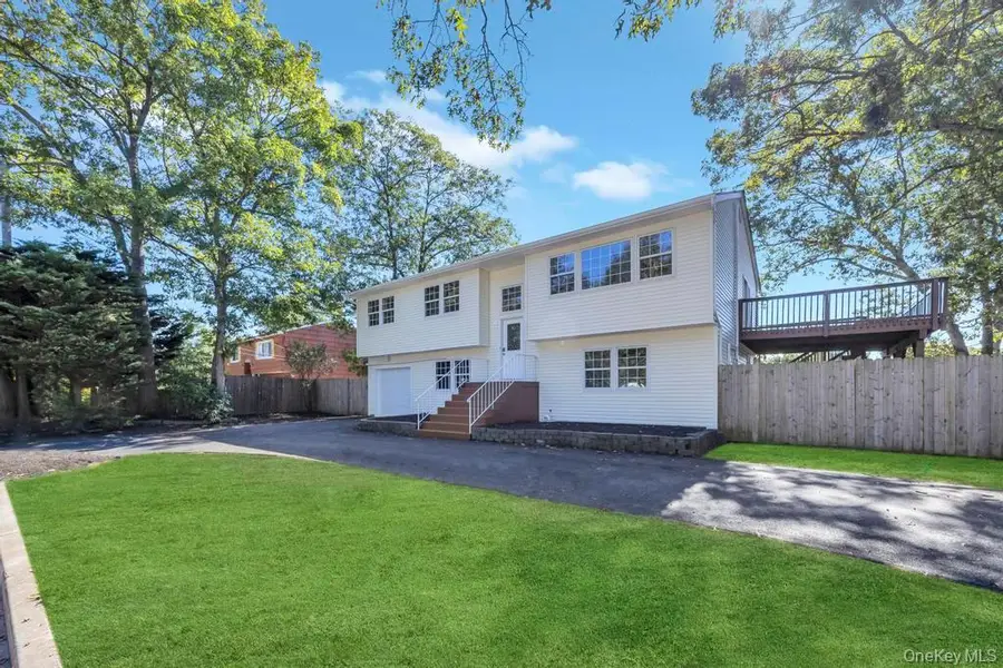 2 Pearl Place, Greenlawn, NY 11740 - Image #3