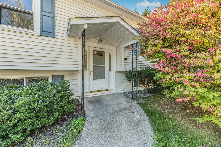 37 Scott Drive, Wappingers Falls, NY 12590 - Image #2