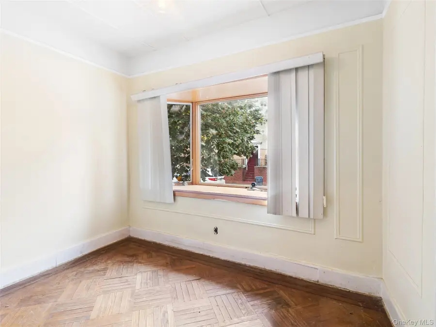 7021 72nd Place, Glendale, NY 11385 - Image #2