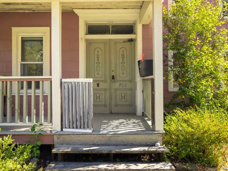 792 Springtown Road, Tillson, NY 12486 - Image #2