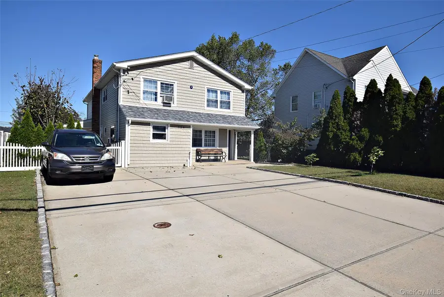 436 Herzel Boulevard, West Babylon, NY 11704 - Image #3