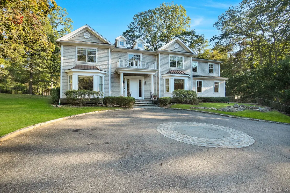 1 Norgate Road, Brookville, NY 11545 - Image #1