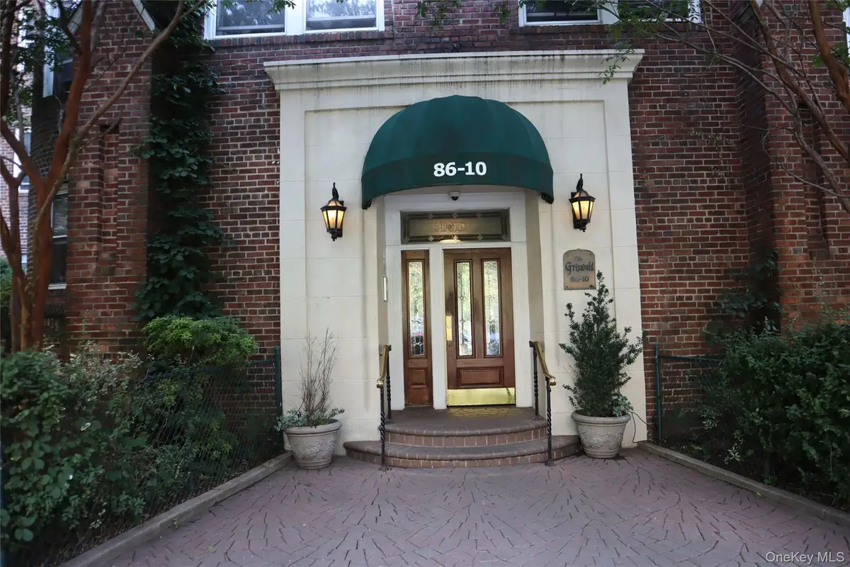 86-10 34th Avenue #624, Jackson Heights, NY 11372 - Image #1