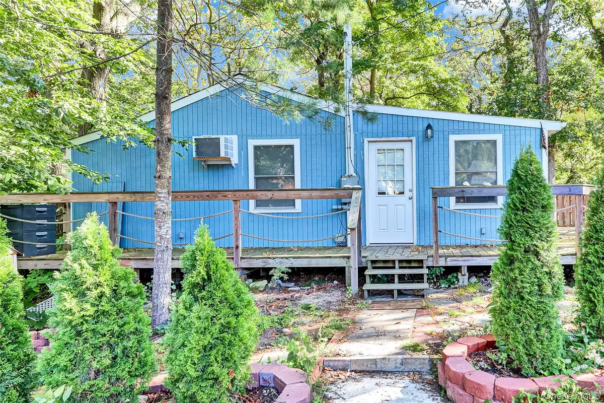 28 Hillcrest Drive, Baiting Hollow, NY 11933 - #1