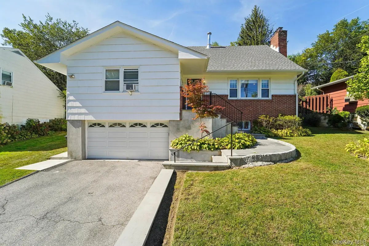 252 County Center Road, White Plains, NY 10603 - Image #1