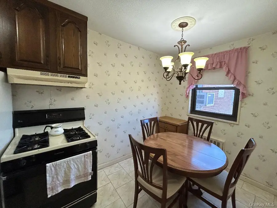 17 -15 160th Street #5-94, Whitestone, NY 11357 - Image #3