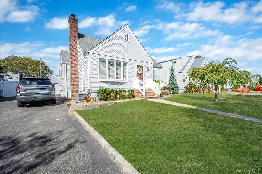 17 Barnstable Road, East Rockaway, NY 11518 - Image #2