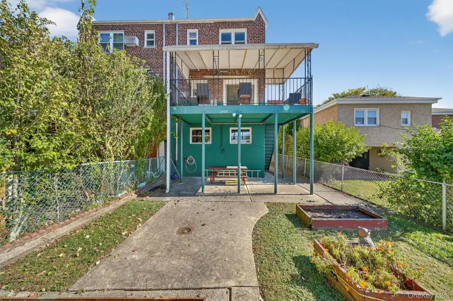 283 Calhoun Avenue, Bronx, NY 10465 - Image #3