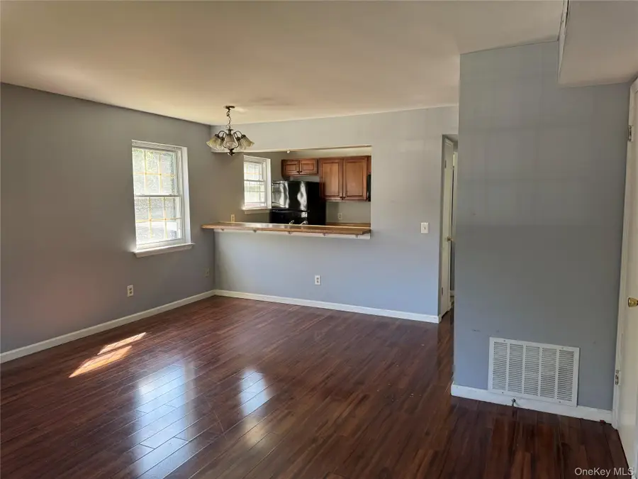 276 Temple Hill Road #2201, New Windsor, NY 12553 - Image #3