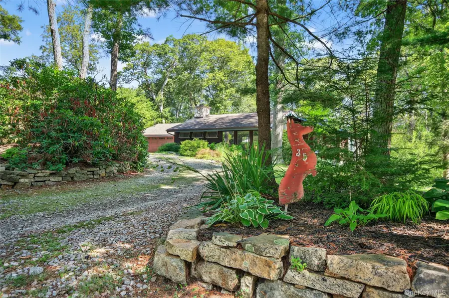 35 Deer Path Road, Tuxedo Park, NY 10987 - Image #2