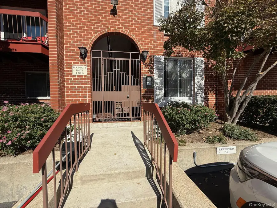 55 N Broadway #3-1, White Plains, NY 10601 - Image #2