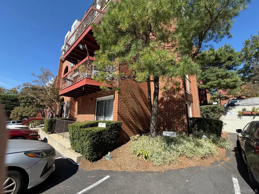 55 N Broadway #3-1, White Plains, NY 10601 - Image #3