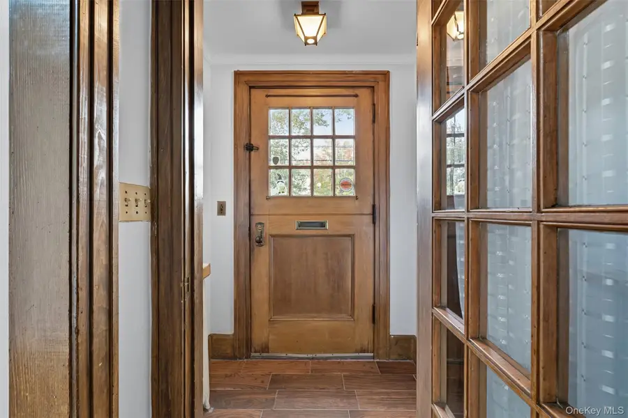 102 Washington Avenue, Suffern, NY 10901 - Image #2