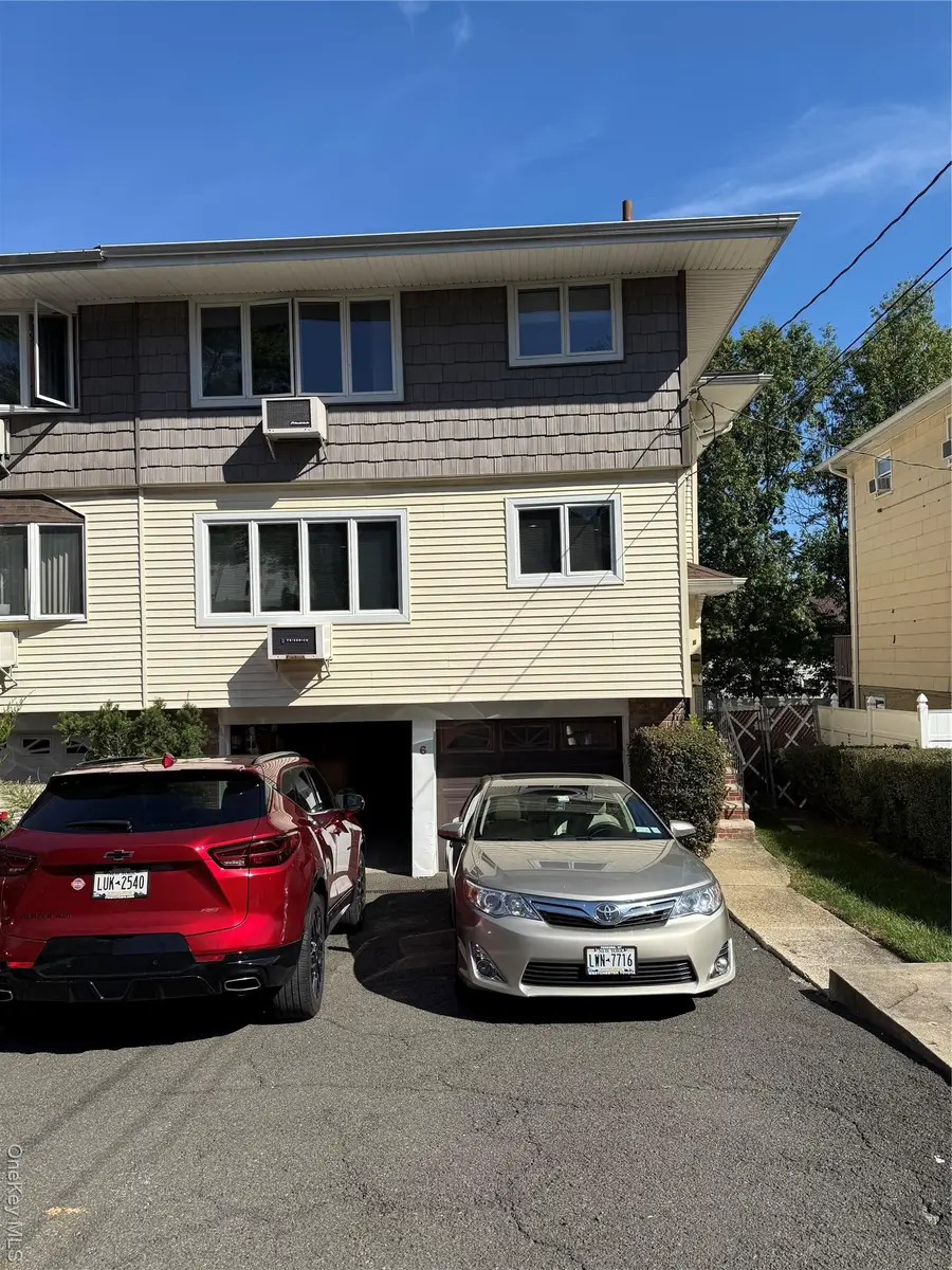 6 Regina Place, Yonkers, NY 10703 - Image #2