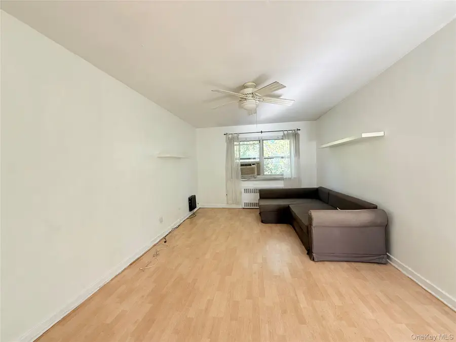 66-10 110 Street #3B, Forest Hills, NY 11375 - Image #3