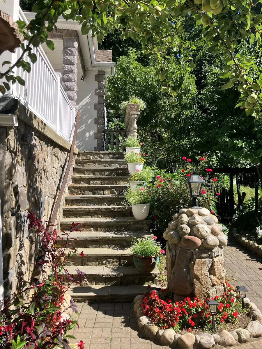 19 Stevenkay Place, Fishkill, NY 12524 - Image #3