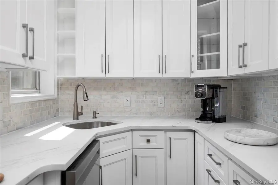 1111 Midland Avenue #6G, Bronxville, NY 10708 - Image #2