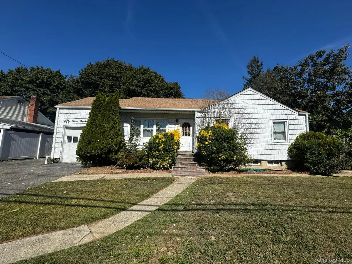 309 Hancock Street, Brentwood, NY 11717 - Image #1