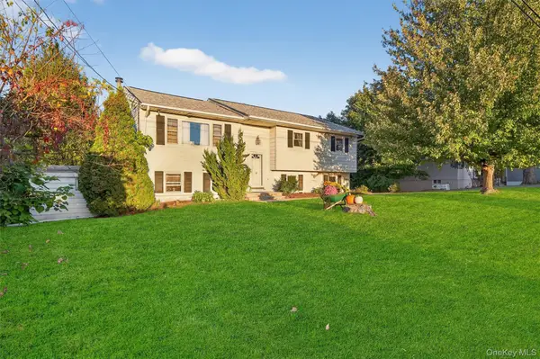 30 Highland Avenue, Warwick, NY 10990