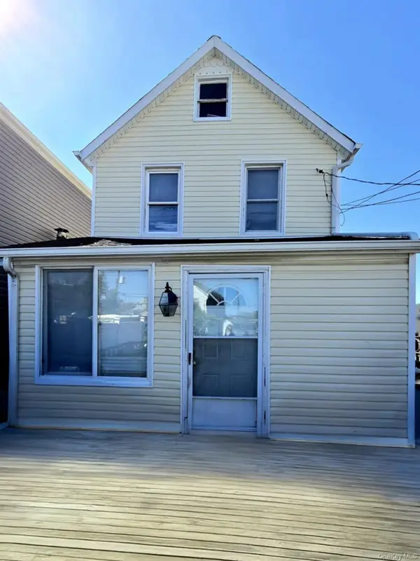 5 Bayview Avenue, Howard Beach, NY 11414