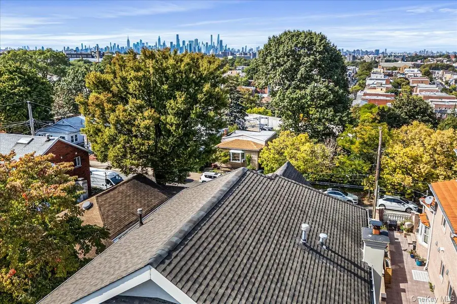 8230 58th Avenue, Middle Village, NY 11379 - Image #3