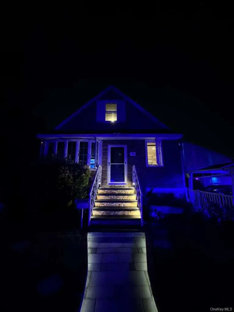 35 Harvard Street, Valley Stream, NY 11580 - Image #2